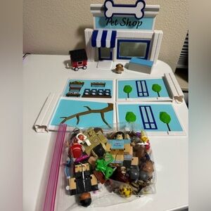 Roblox - Adopt Me & Others figures. Lot of 47 pieces.